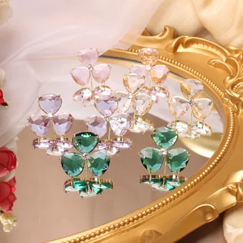 Južna Koreja novo modno oblikovanje nakita iz bakra vdelan cirkon kristalno steklo cvet stud uhani ženski beach party uhani 5274