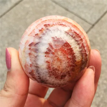 Lep Naravni kremen kristalno kroglo čudoviti Rdeči barvi, potiskane kamen žogo 50-60mm