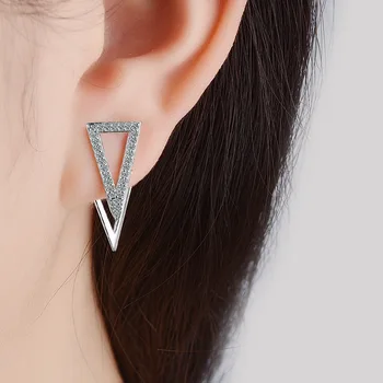 Moda 925 sterling srebro sijoče kristalno Trikotnik design lady stud uhani nakit, ženski darilo za rojstni dan Anti alergijo poceni