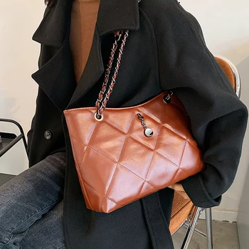Predalčni Velike Pazduho vrečko 2021 Moda New Visoke kakovosti PU Usnja Ženske Oblikovalec Torbici Visoka zmogljivost Ramenski Messenger Bag