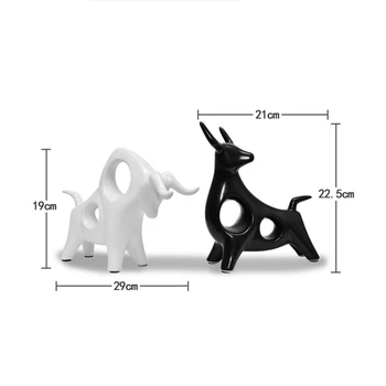 2Pcs/Nastavite Črno-Belo Kravo Kip Povzetek Geometrijske Keramike Bika OX Kiparstvo Obrti Doma Dekoracijo Živalskih Figur 36