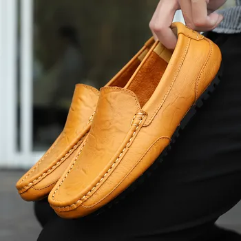 Nove Moške Priložnostne Čevlji Poletje Moških pravo Usnje Loafers Čevlji Ravno Dihanje Moda za Moške Superge Moccasins Oblikovalec Vroče Prodaje